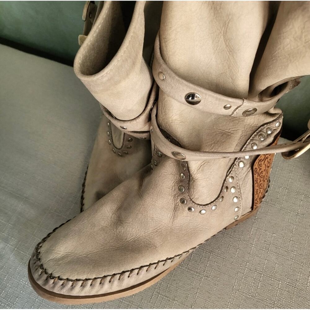 Karma Of Charme Slouch Moccasin Boots Size 39 Size 8 Never Worn New w/o box